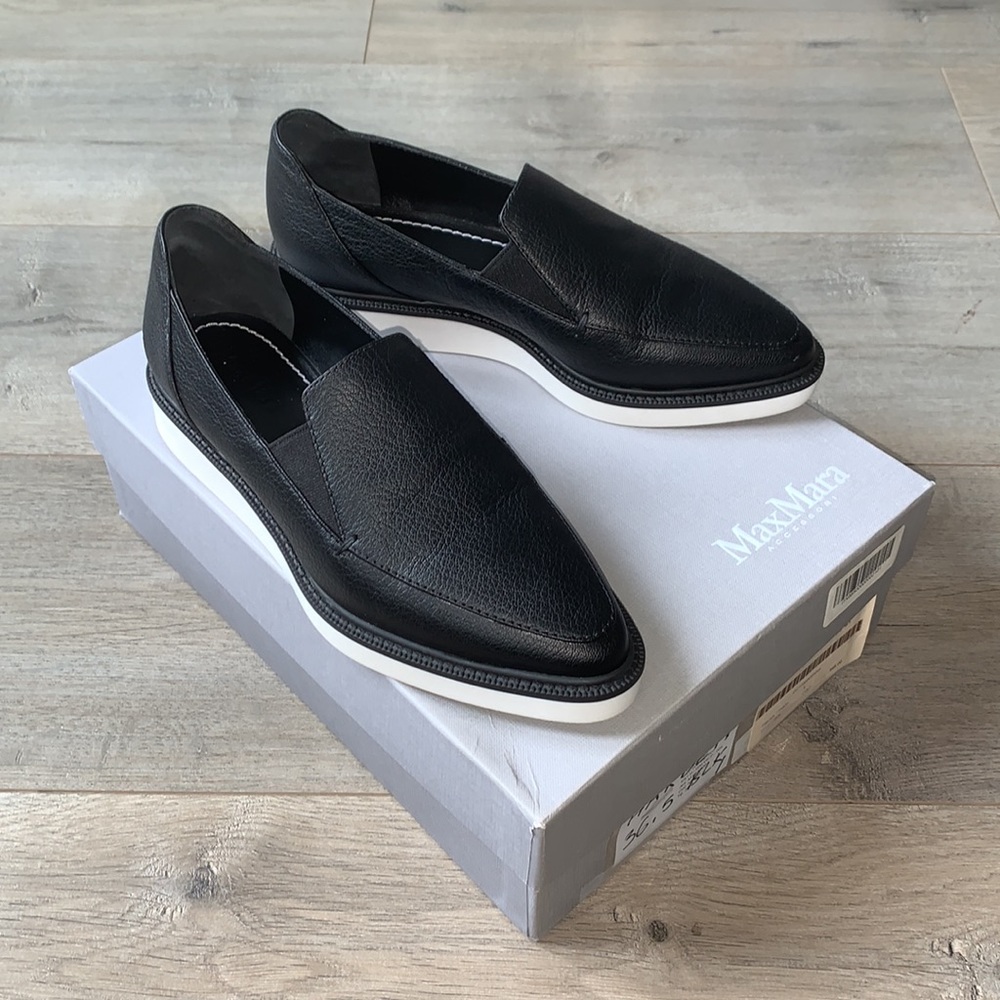 MaxMara Harden Black Leather 6.5 Shoe